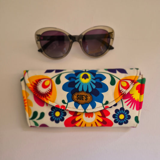 Flower Glasses Case (Copy)