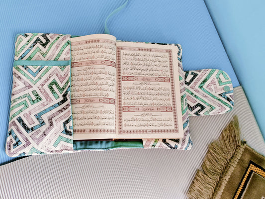 Lovely shapes Mus7af cover 20*14cm