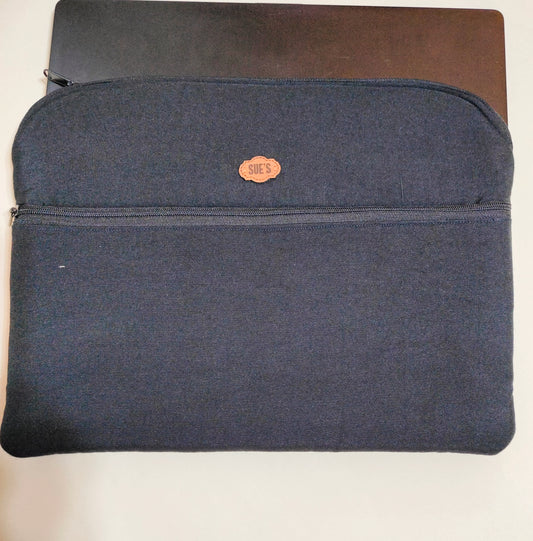 Black laptop sleeve 13inch