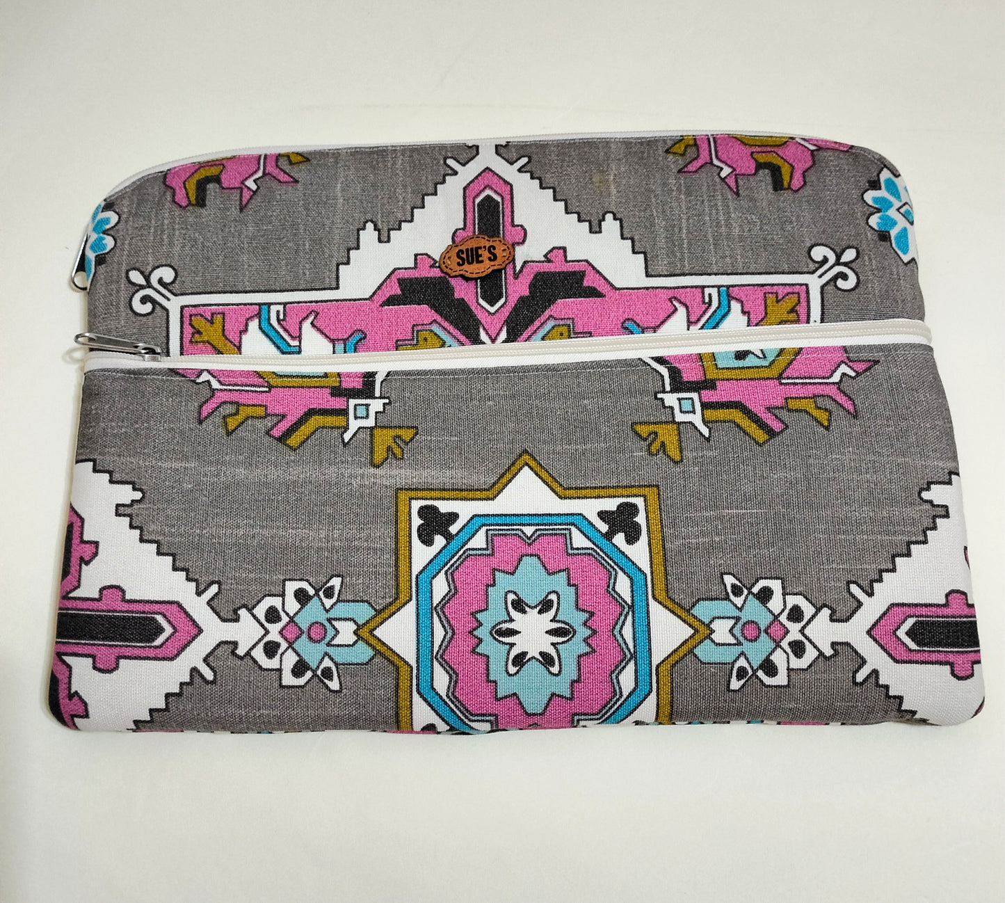 Geometric laptop sleeve 13inch (Last piece)