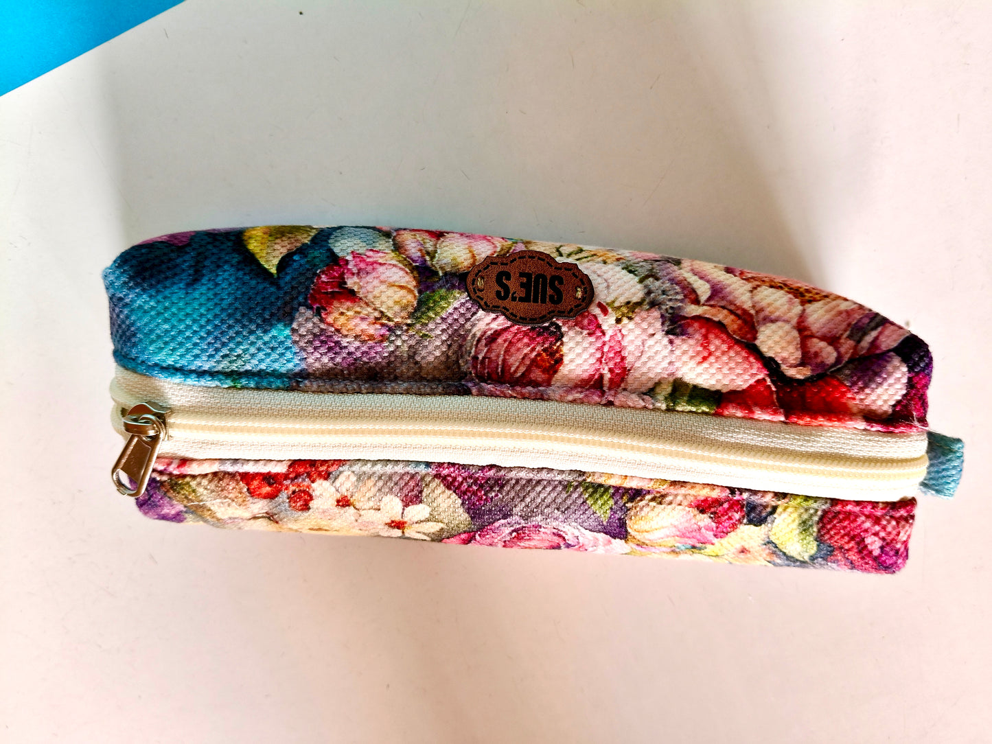 Flower garden pencil case size 21width*6cm long*7cm depth