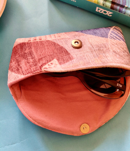 Simple Beige color Glasses Case