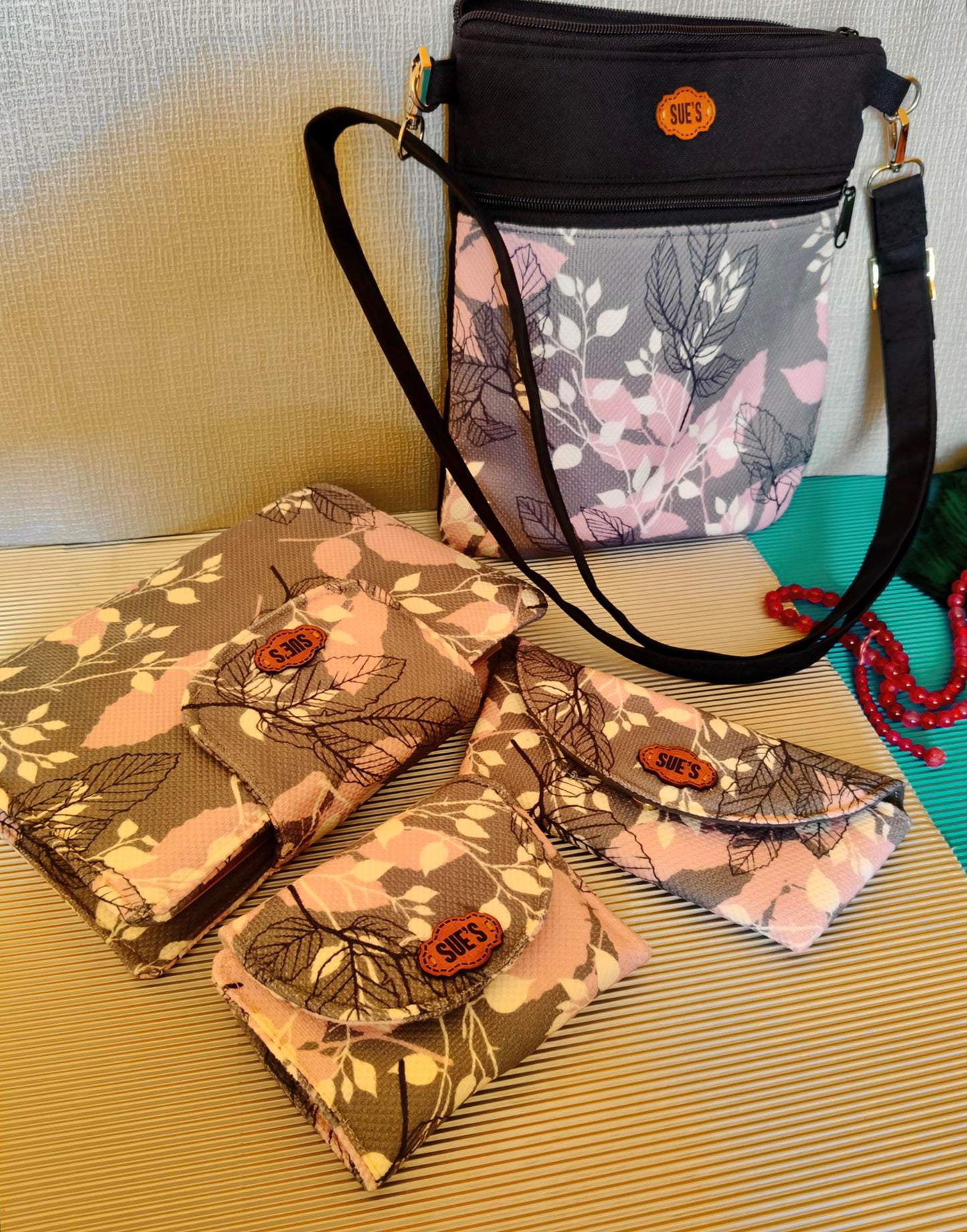 Lovely gray Mus7af coversize 25*18cm