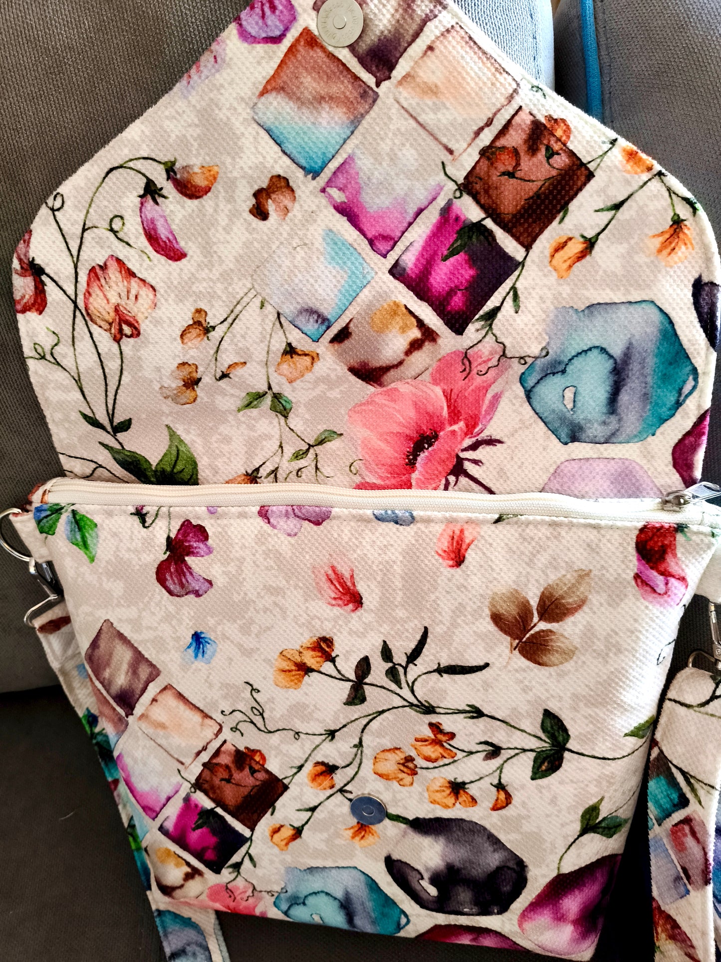 Lovely flowers envelope flap 40*30cm