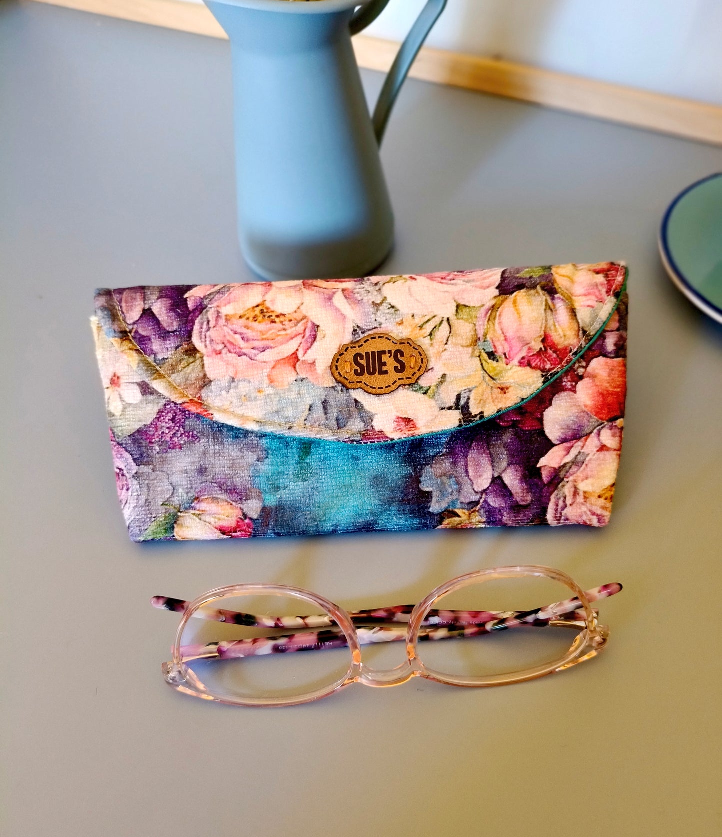 Rose garden Glasses Case