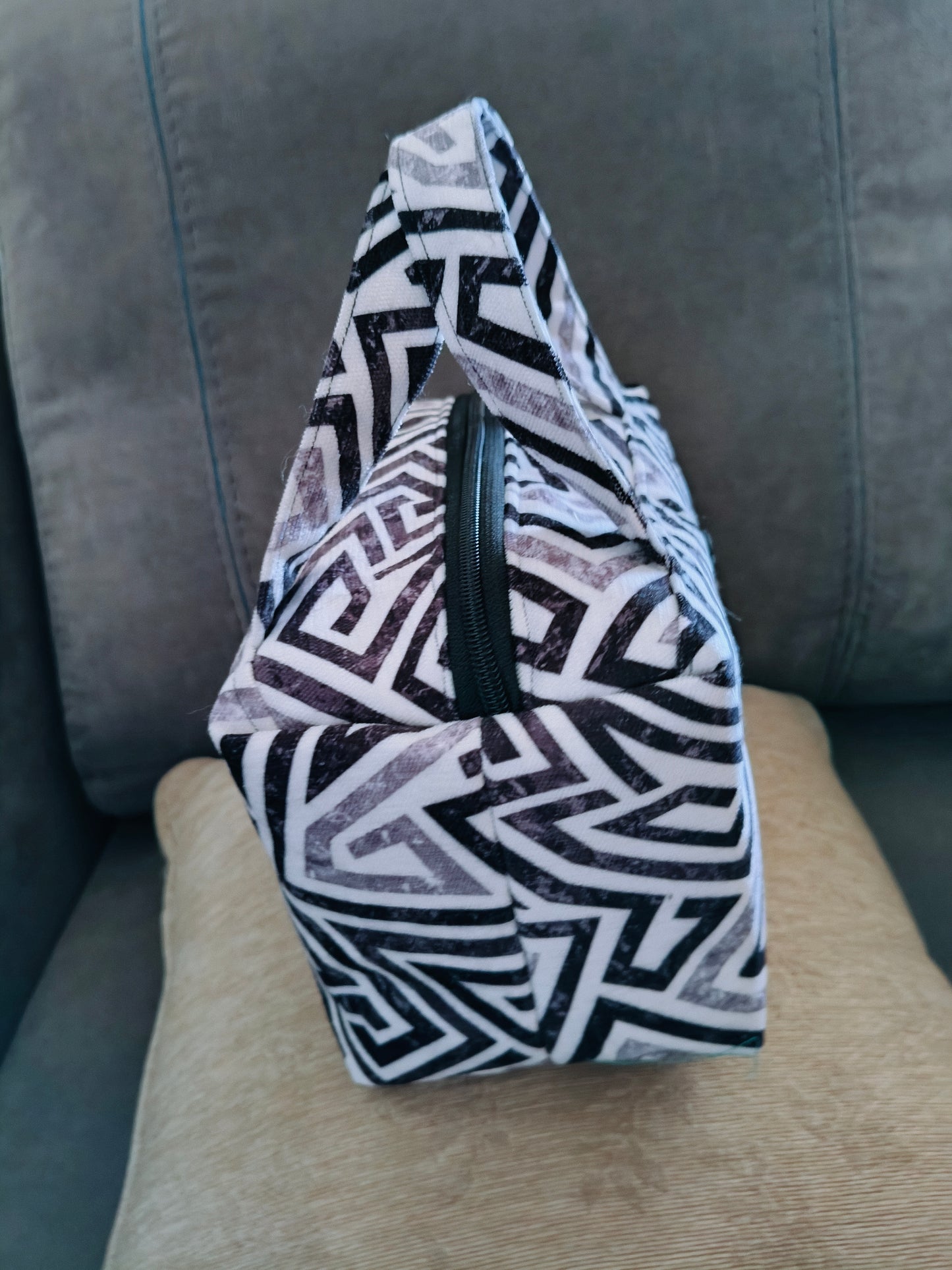 box big Makeup Bags with handle