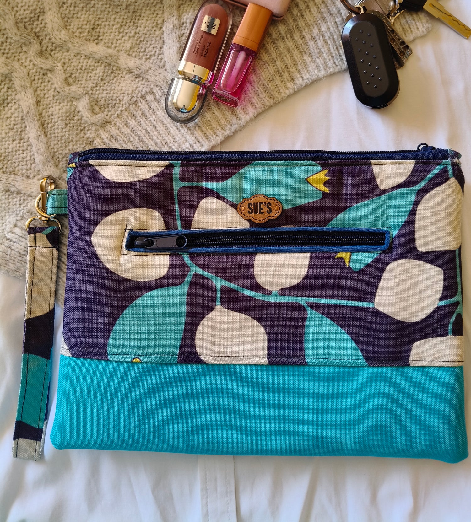 Handmade clutch bag. كلتش بيعبر عنك