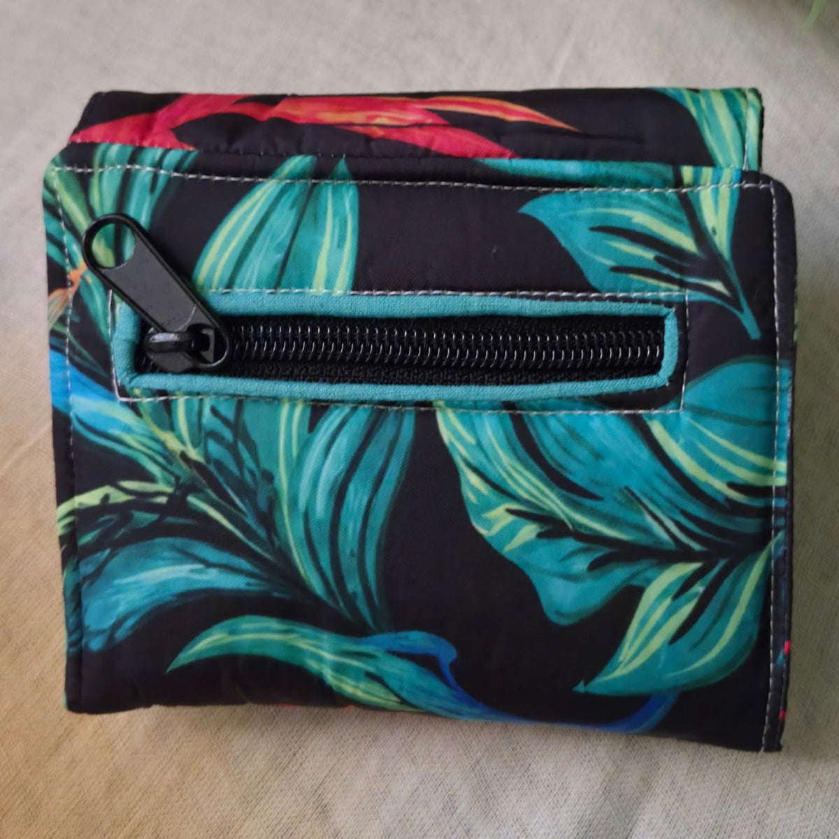 Wild flower  Small Wallet 12*11 cm waterproof