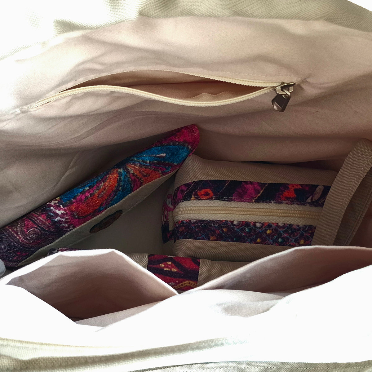 Hekaya tote bag 40 width*35 long*15 depth cm