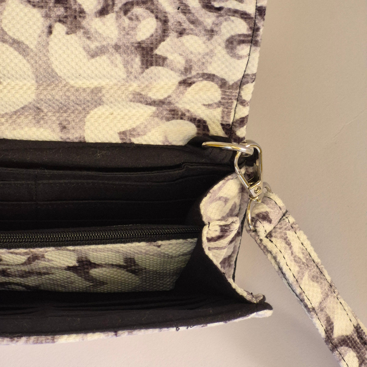 Black& white Large Wallet