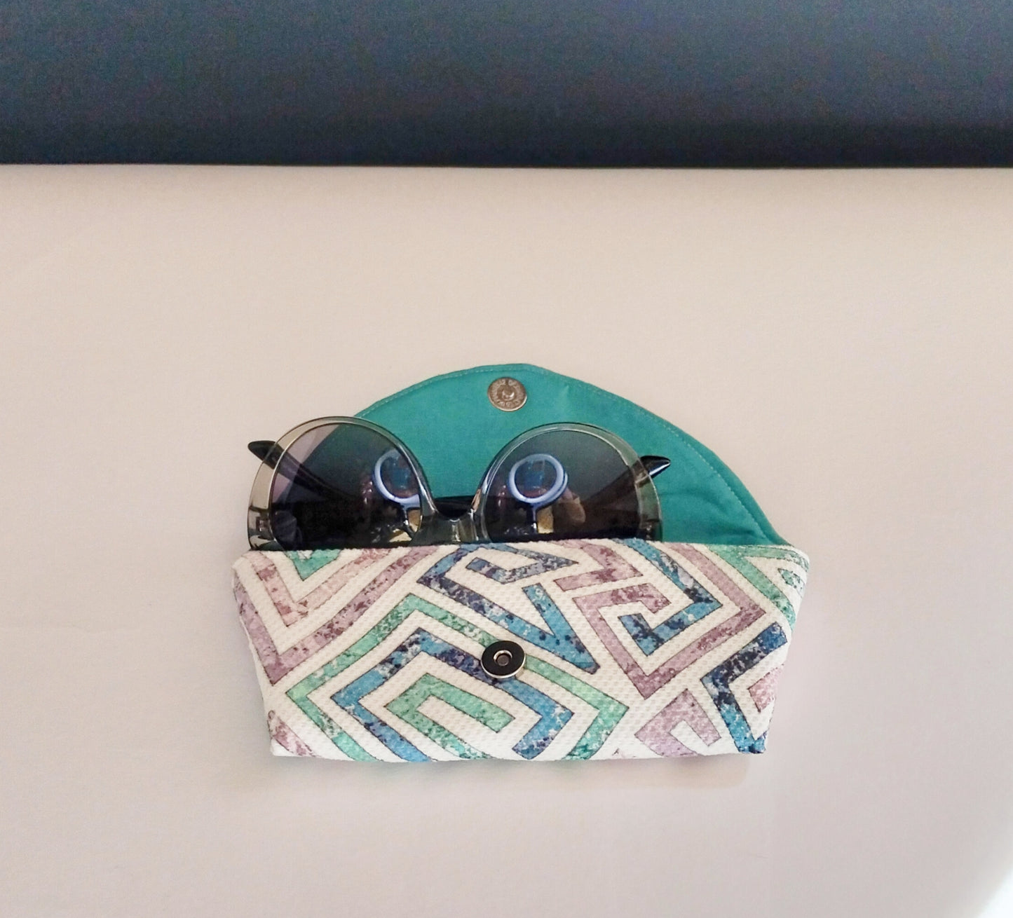 Lovely colorGlasses Case