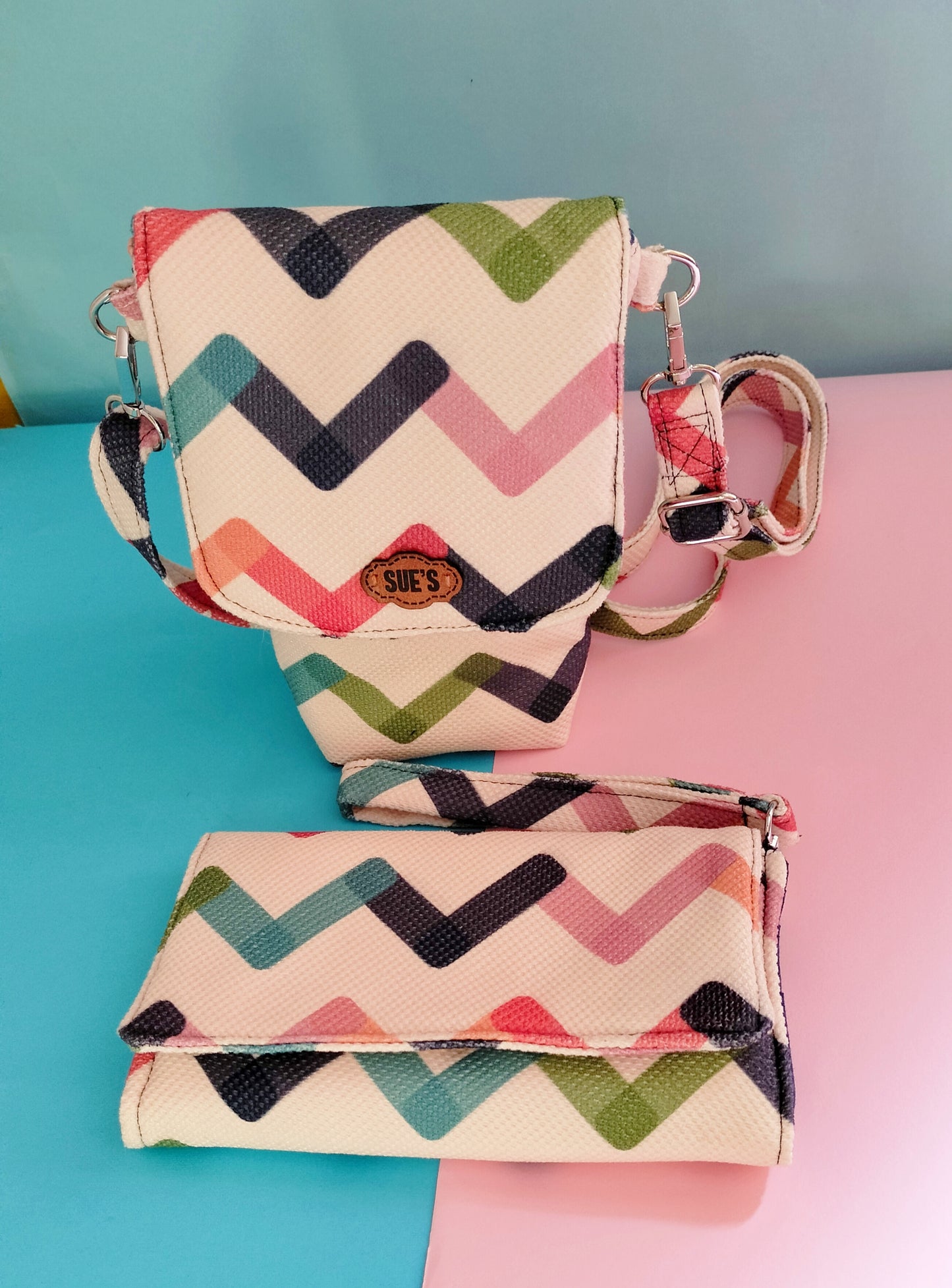 Of white zigzag Mobile cross bag ( NEW DESGIN )