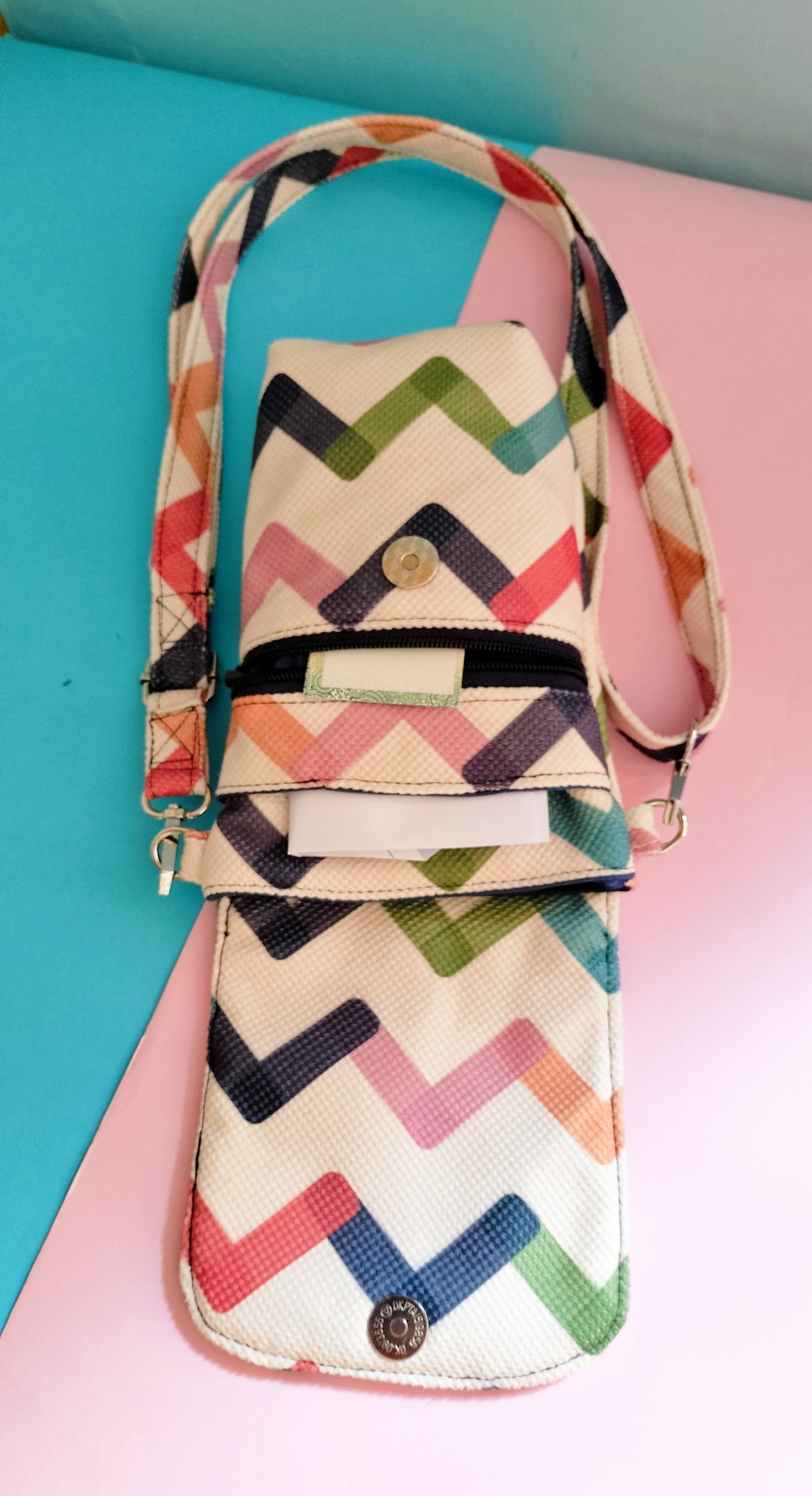 Of white zigzag Mobile cross bag ( NEW DESGIN )