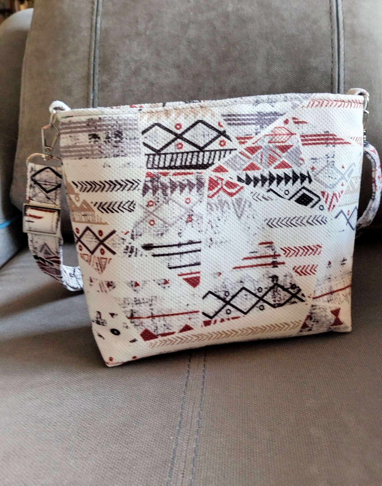 White  geometric Patchwork Medium Cross Bag 30*25cm