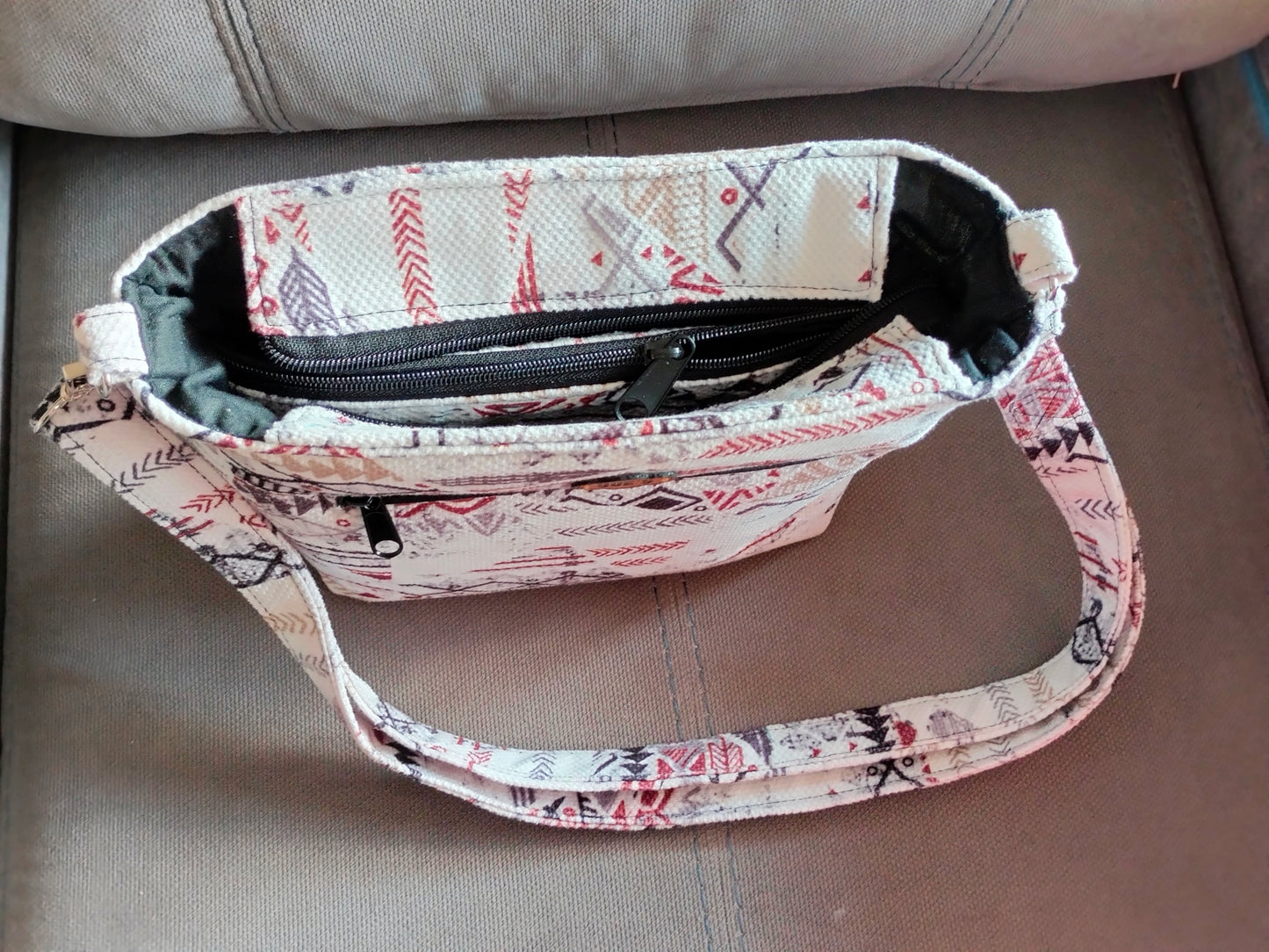 White  geometric Patchwork Medium Cross Bag 30*25cm
