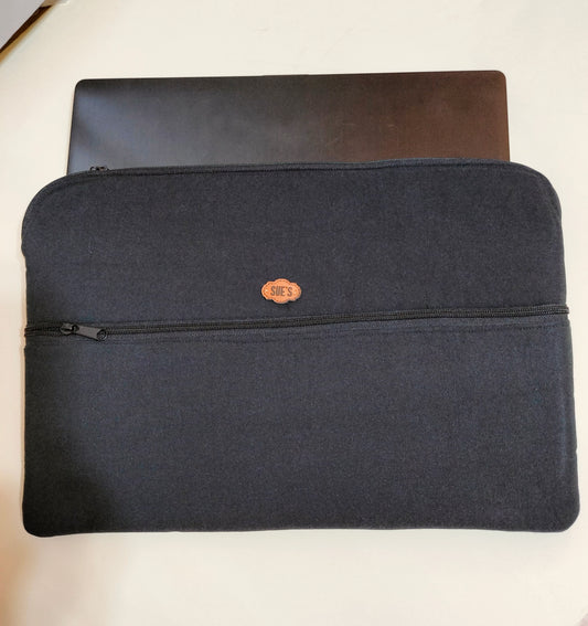 Black laptop sleeve 13inch