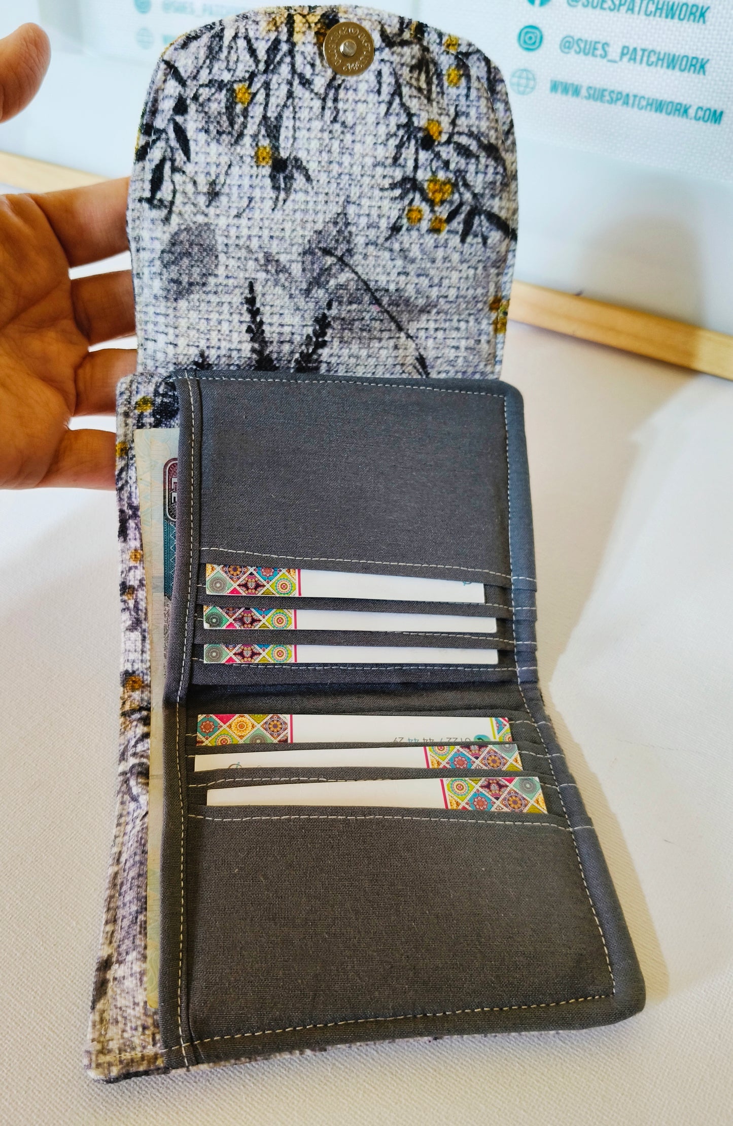 gray small  Wallet 12*11 Cm محفظه صغيره ١٢*١١سم