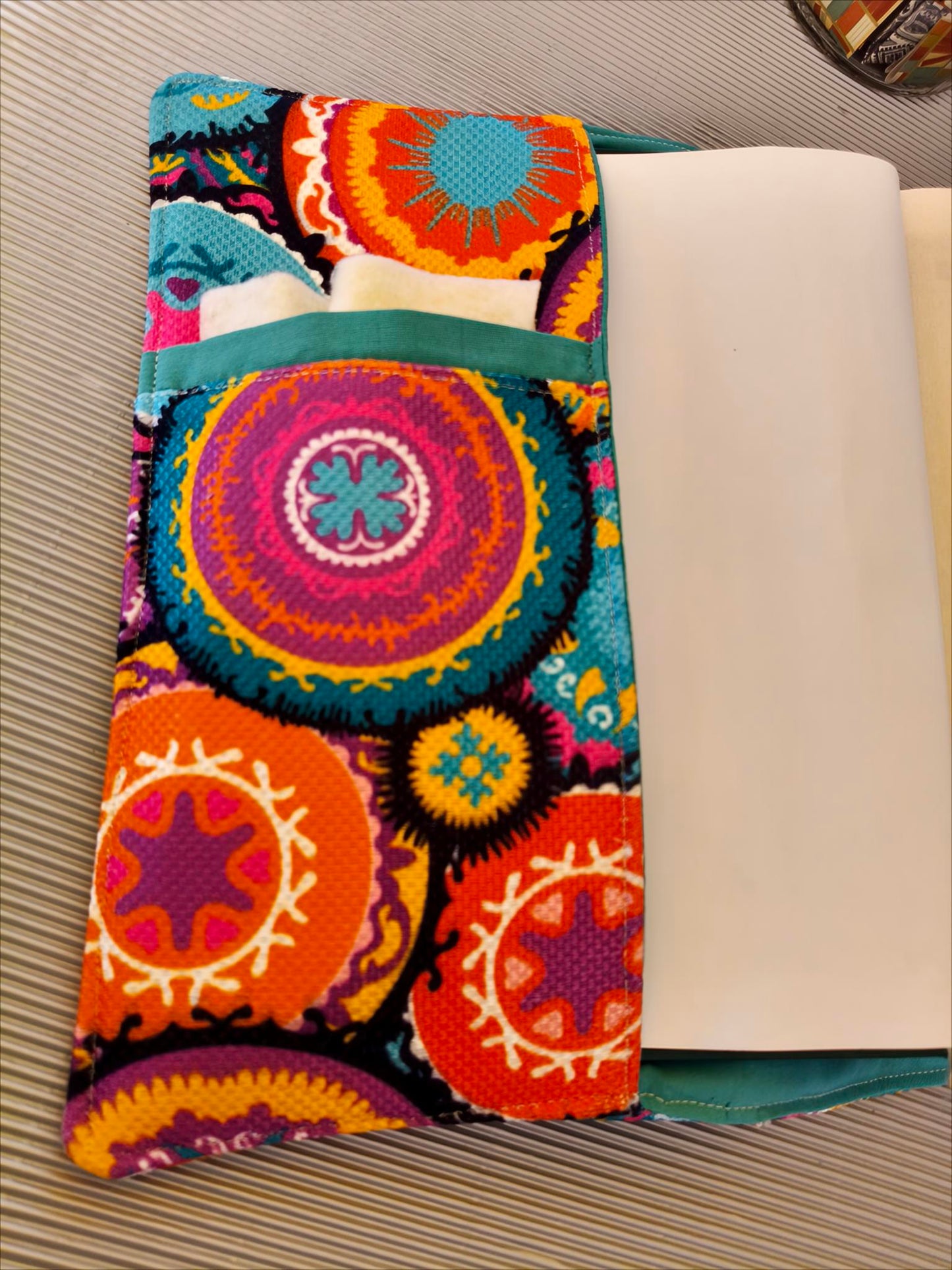 Color festival Mus7af Cover size 20*14cm