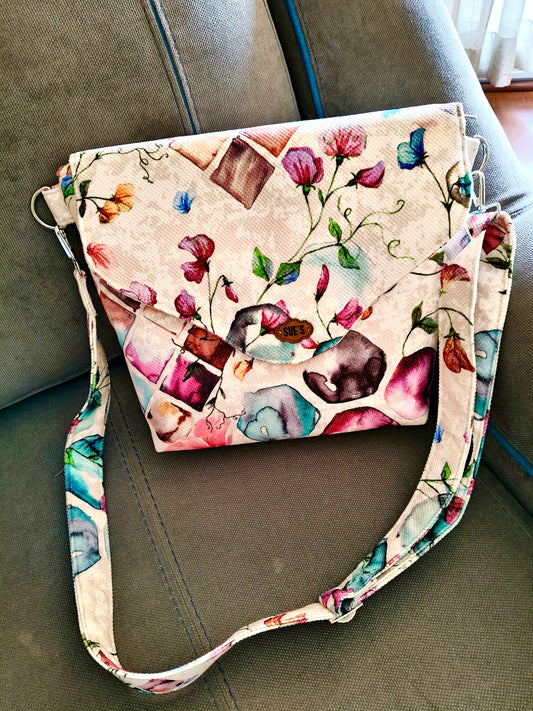 Lovely flowers envelope flap 40*30cm
