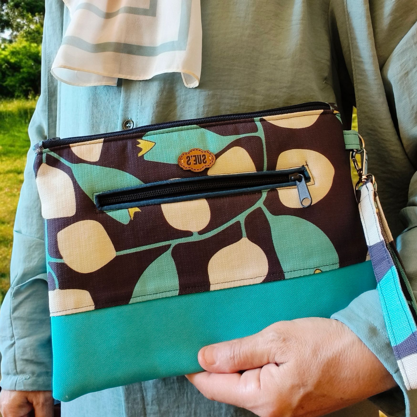 Fayros handmade Clutch