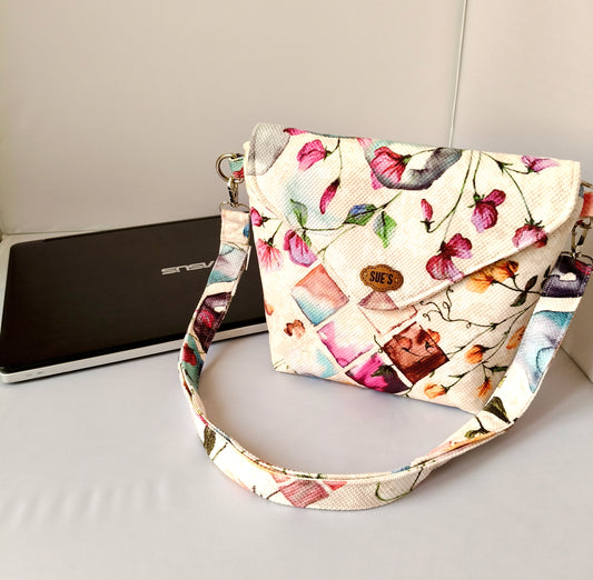 Lovely flowers Cross Bag envelope flap medium size 25*22cm