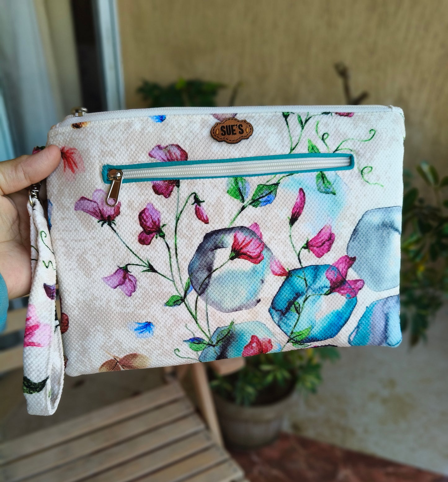 simple flower  handmade Clutch