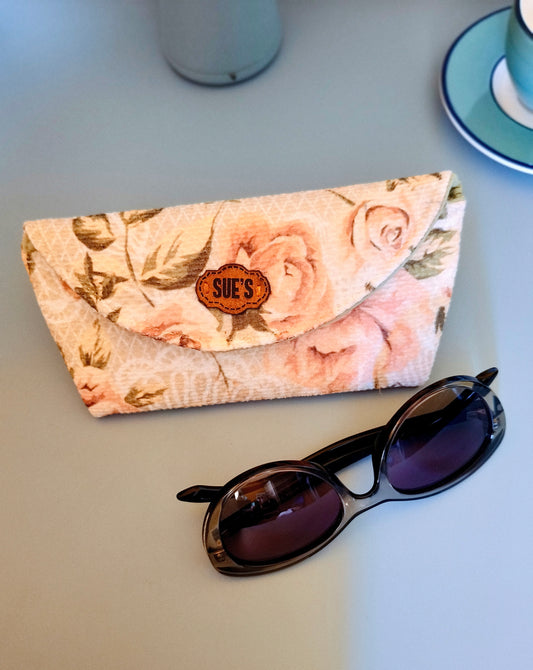 Spring flower Glasses Case