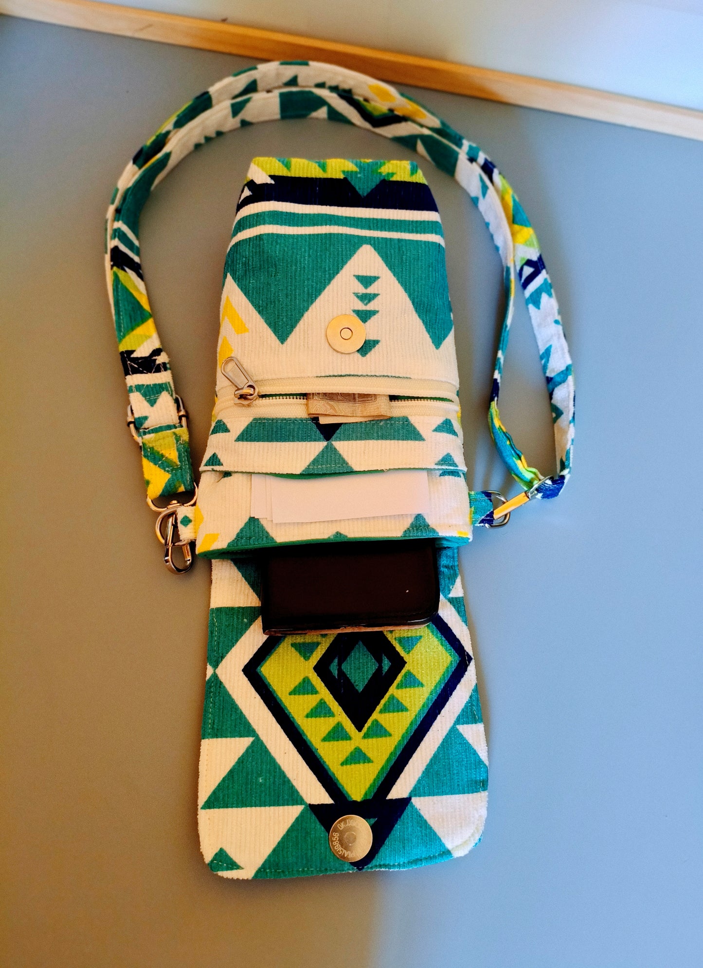 Tropical vibes Mobile cross bag ( NEW DESGIN )