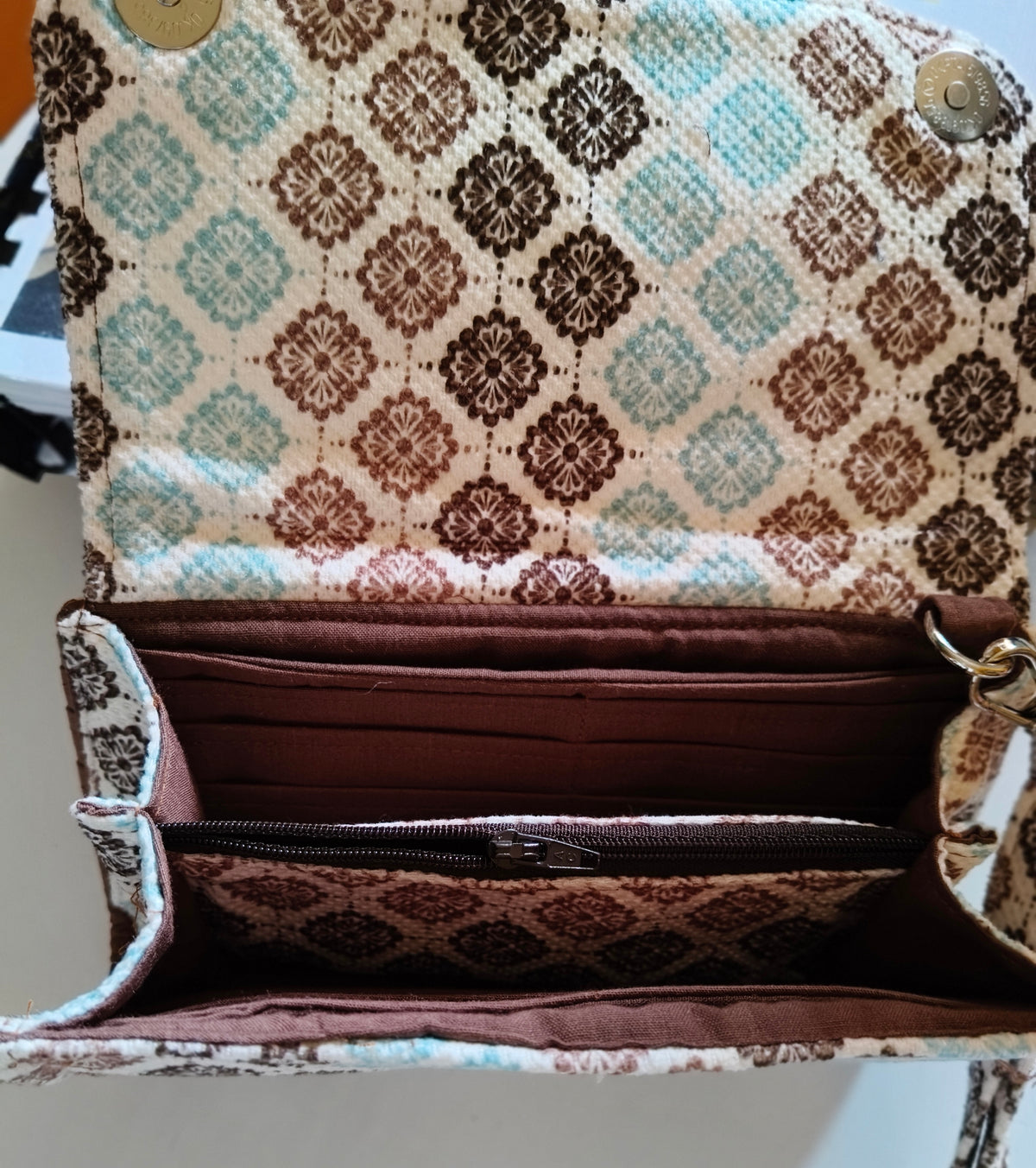 Elegance  Lage  Wallet triangle flap