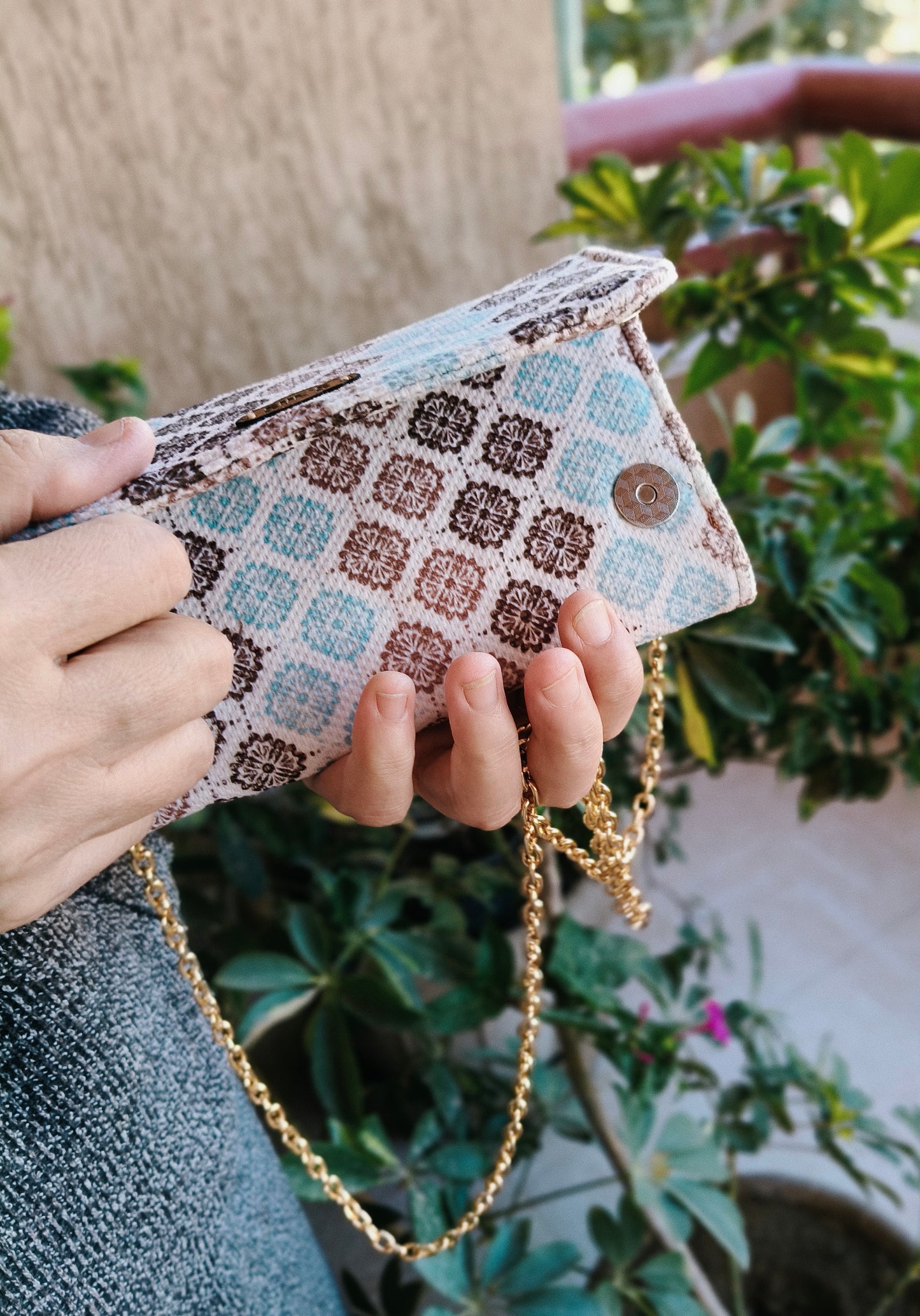 elegance  big Wallet with  chain Cross hand