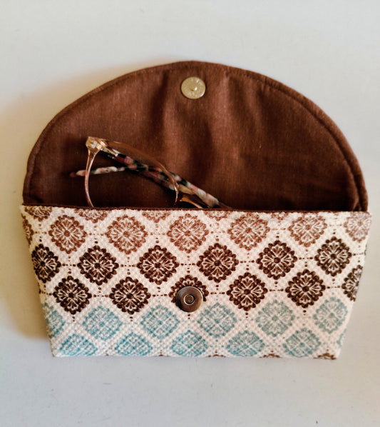 elegance beige  Glasses Case