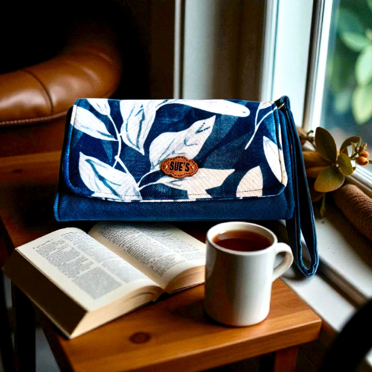 calming Leaves. Large Wallet 20*12cm