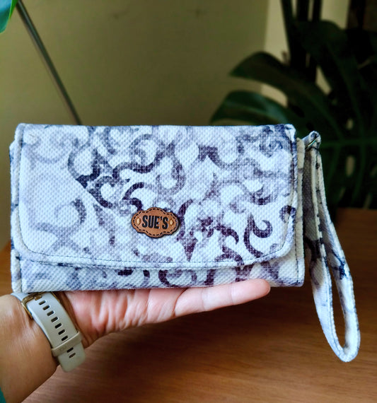 Black& white Large Wallet