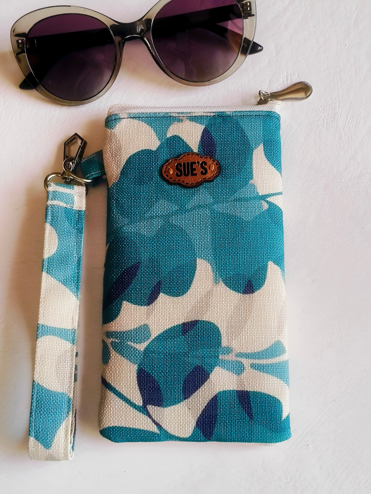 happy feeling long Glasses Case