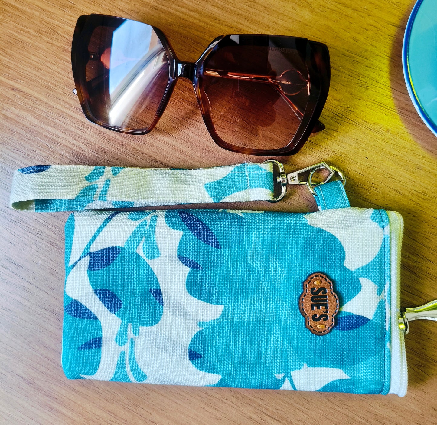 happy feeling long Glasses Case