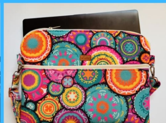 Color festival Laptop sleeve 15.6inch cross hand