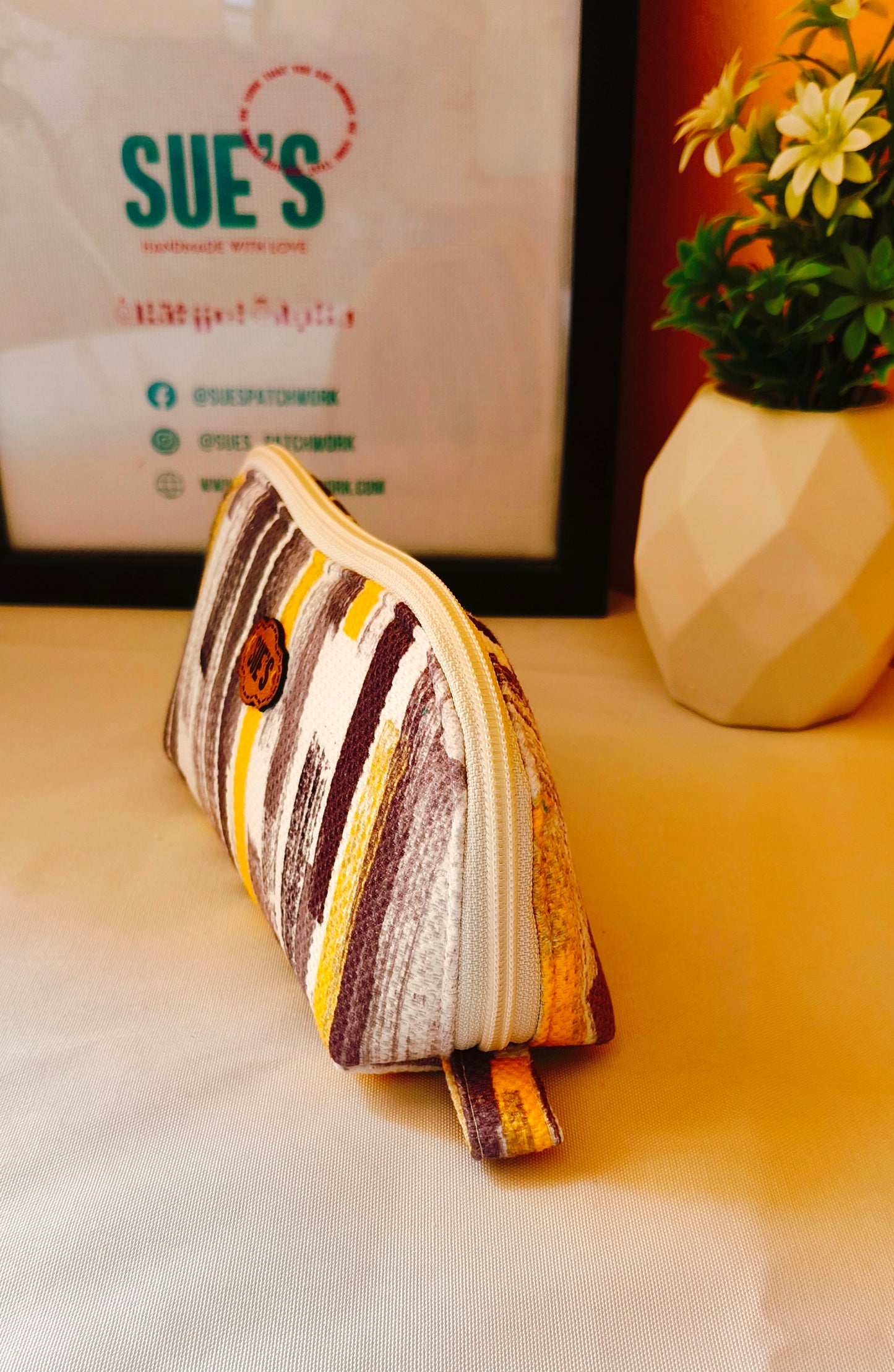 Golden Muse Makeup bag new