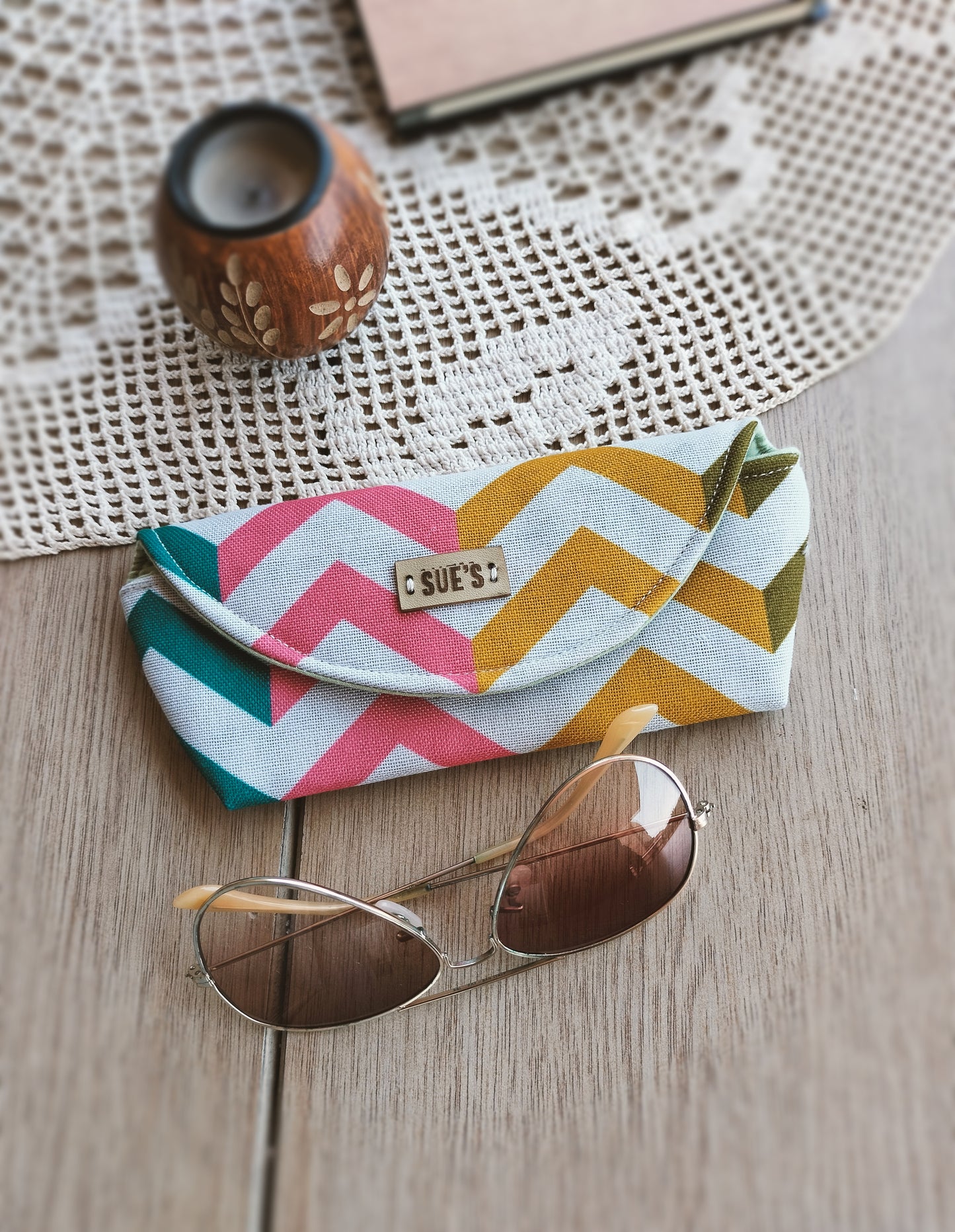 zigzag  color 2 Glasses Case