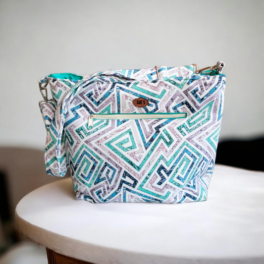 Lovely shapes Medium Cross Bag 30*25cm