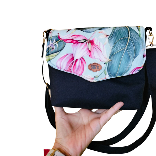 Green forest color small cross bag