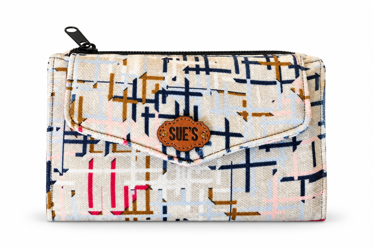 calm color  trifold wallet