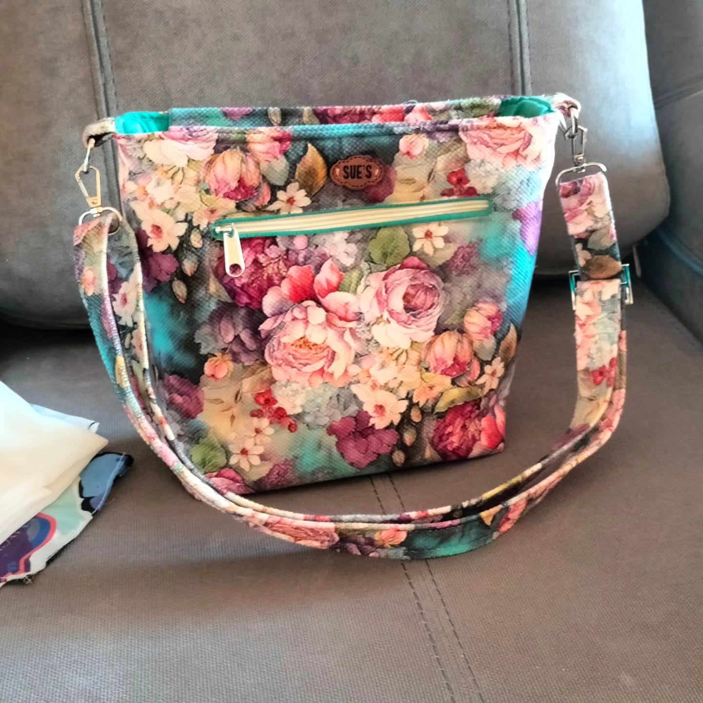 Flower Medium Cross Bag