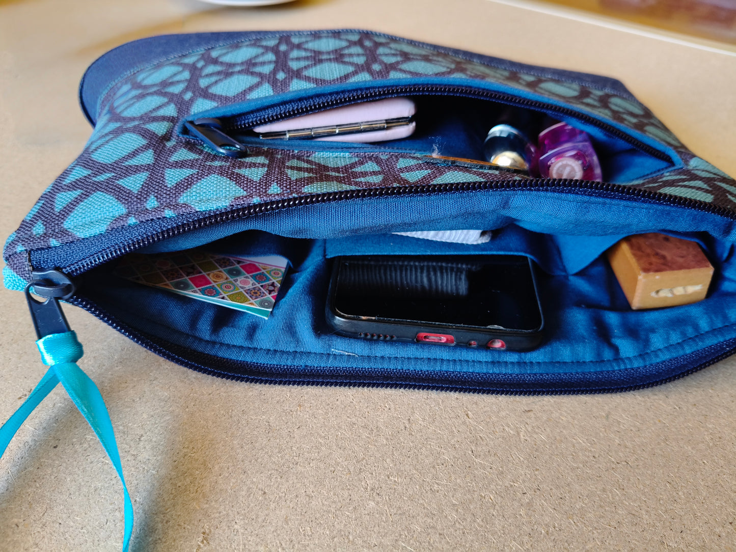 Asalah handmade Clutch