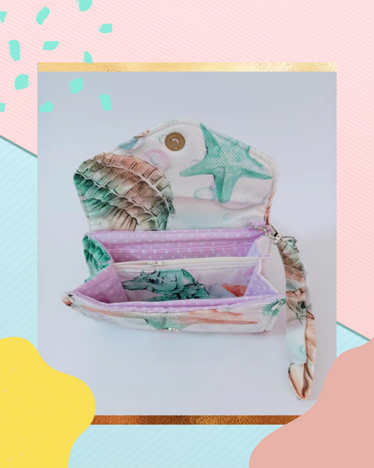 Beach vibes Wallet